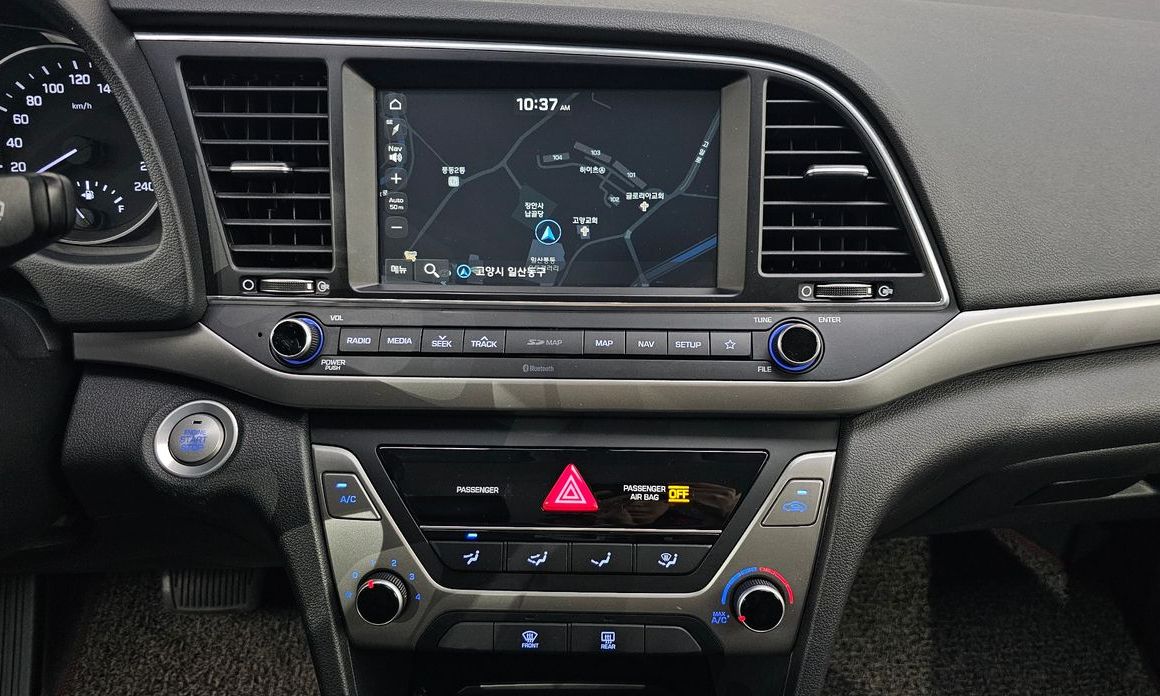 Hyundai AVANTE 2018