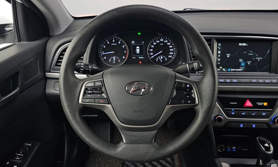 Hyundai AVANTE 2018