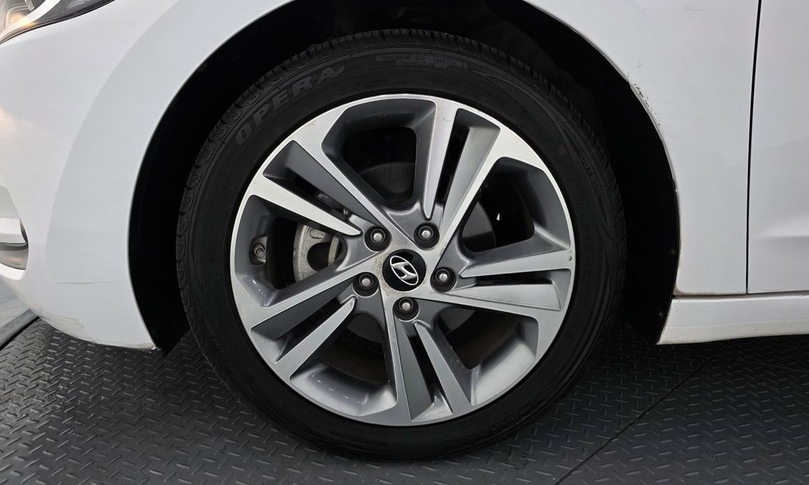 Hyundai AVANTE 2018