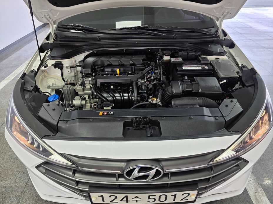 Hyundai AVANTE 2020