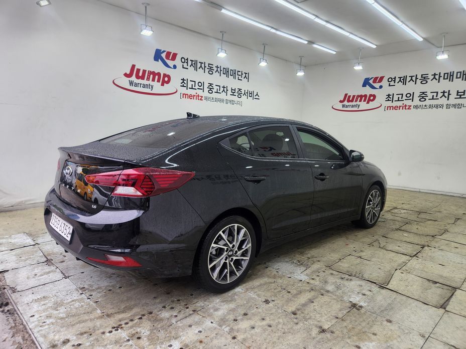 Hyundai AVANTE 2020
