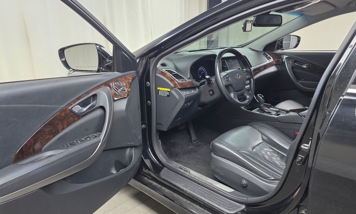 Hyundai Aslan 2015