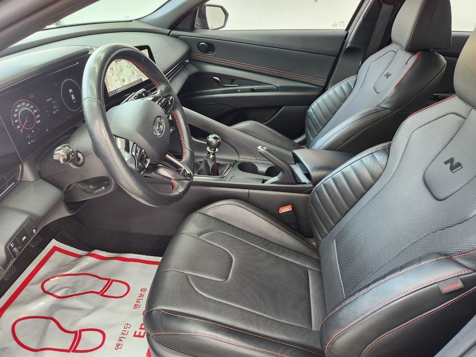 Hyundai AVANTE 2021