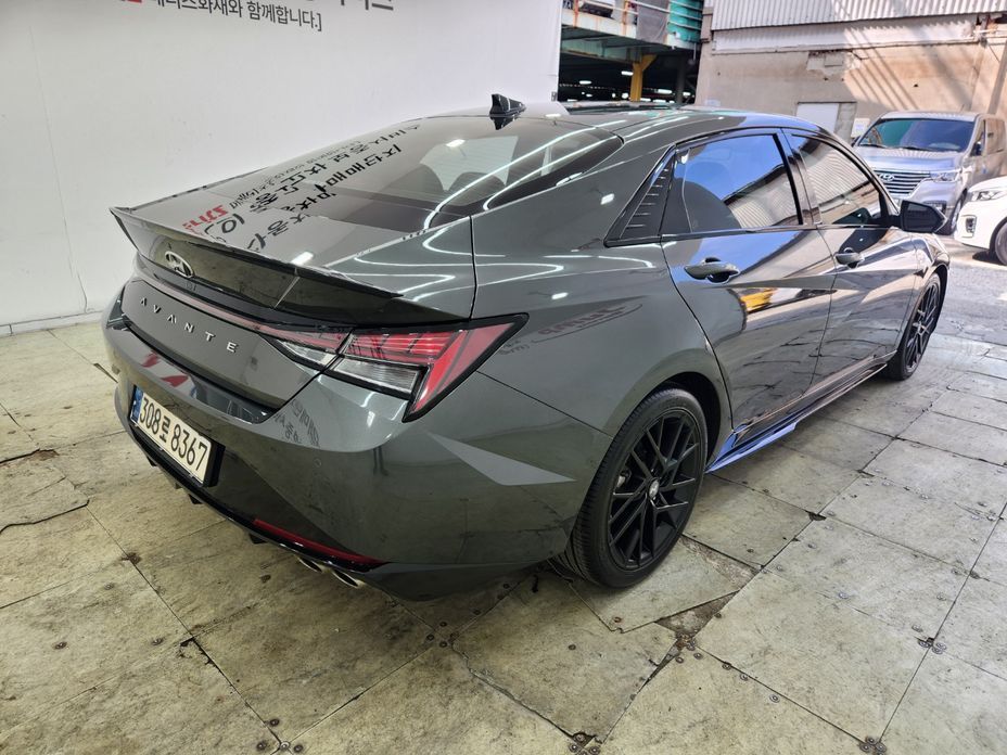 Hyundai AVANTE 2021