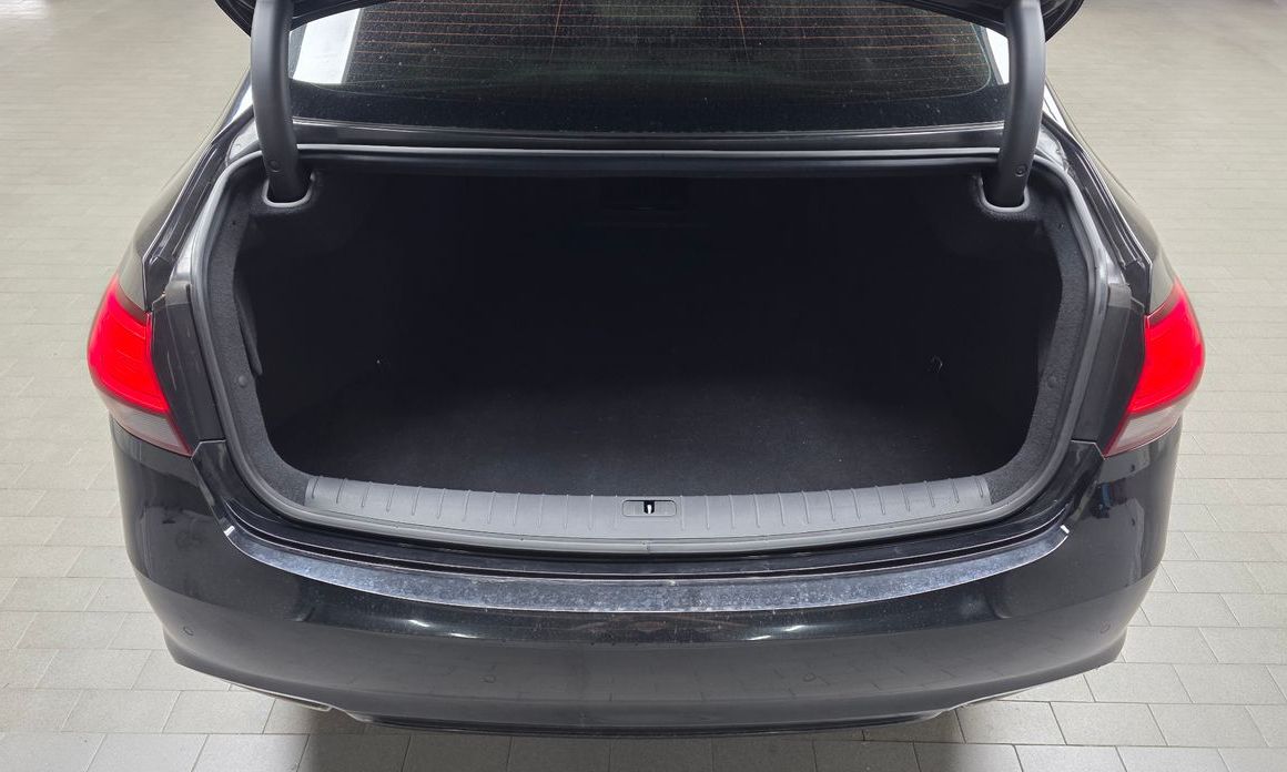 Hyundai Aslan 2015