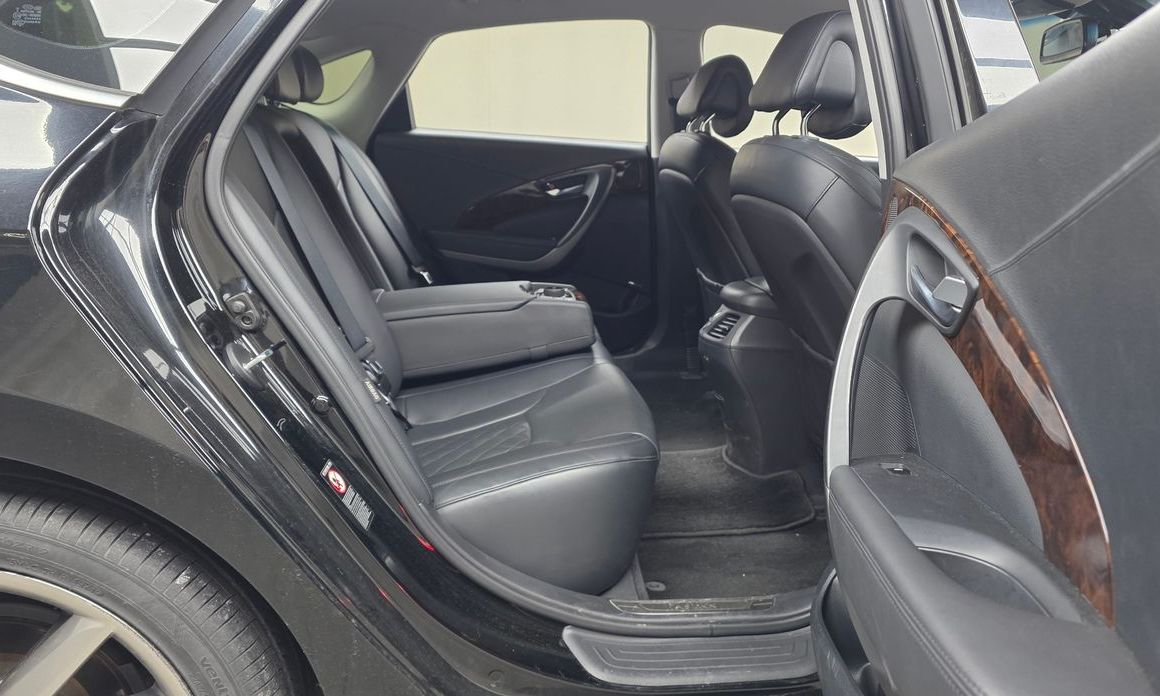 Hyundai Aslan 2015
