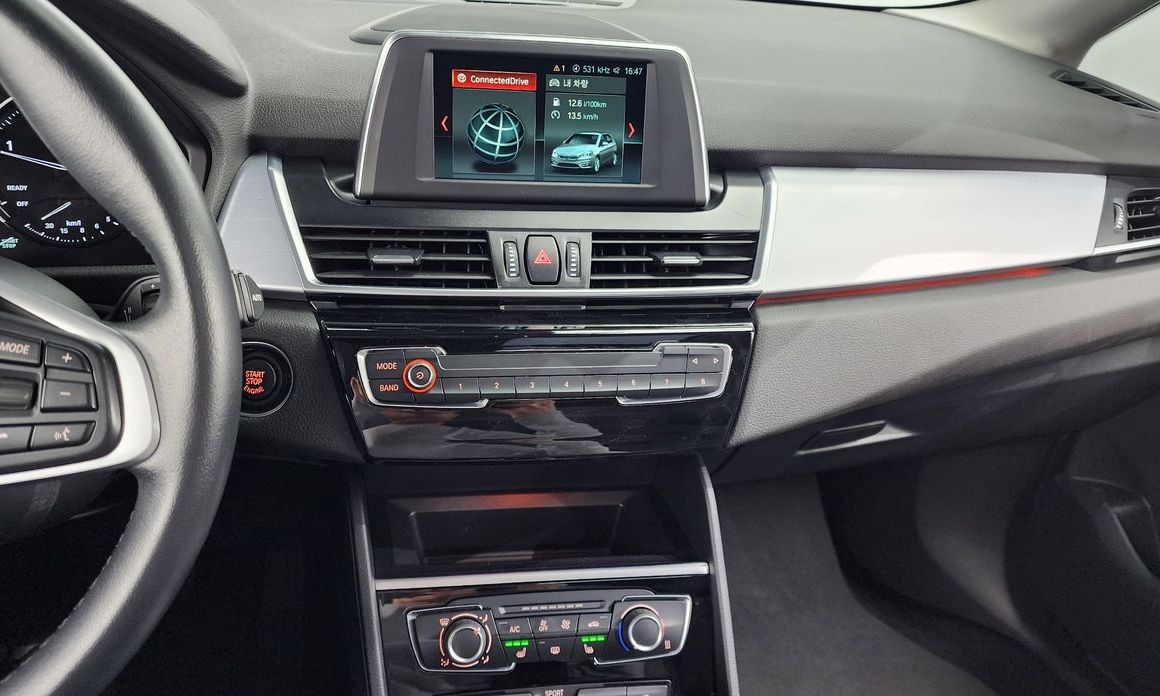 BMW 2-Series 2019