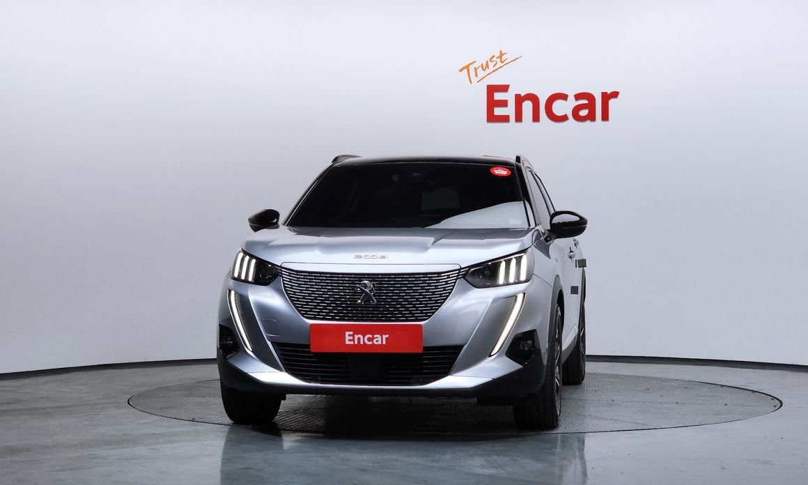 Peugeot 2008 2021