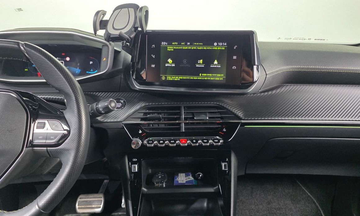 Peugeot 2008 2021