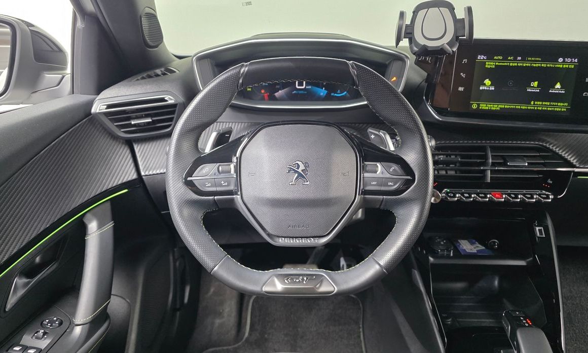 Peugeot 2008 2021