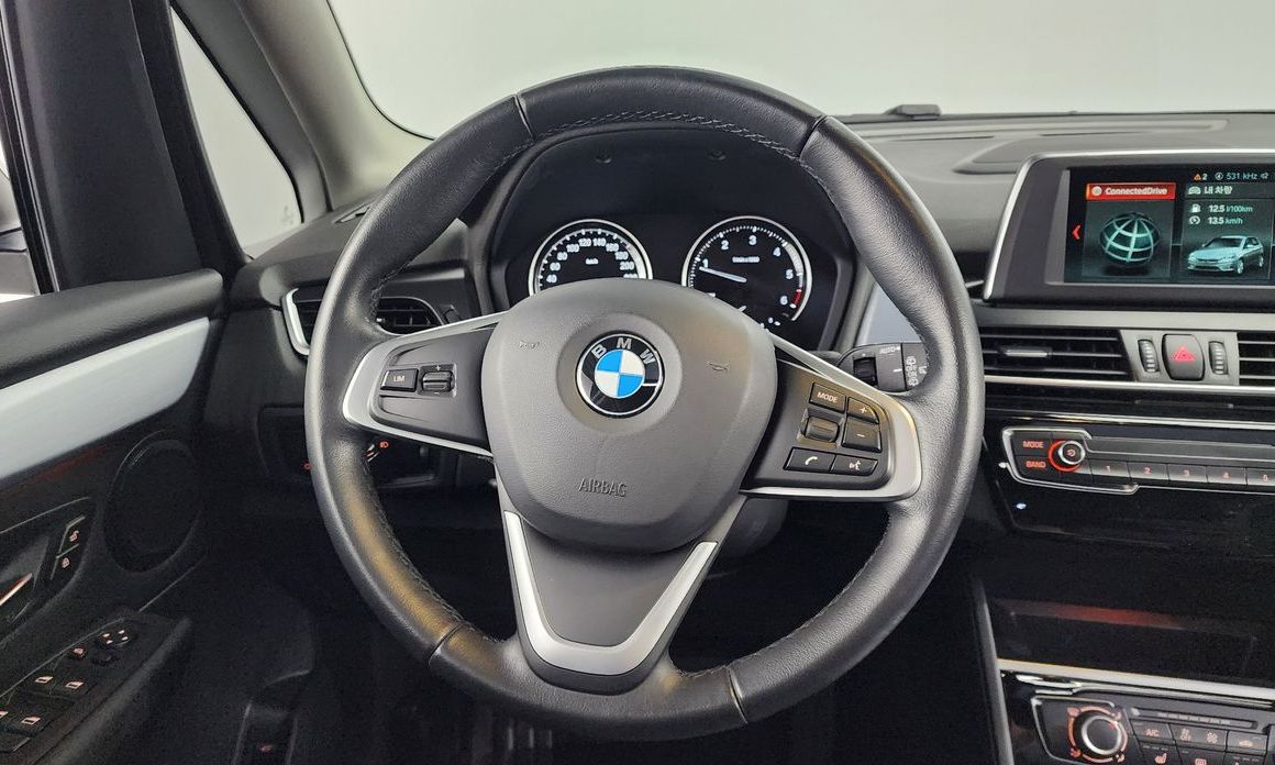 BMW 2-Series 2019