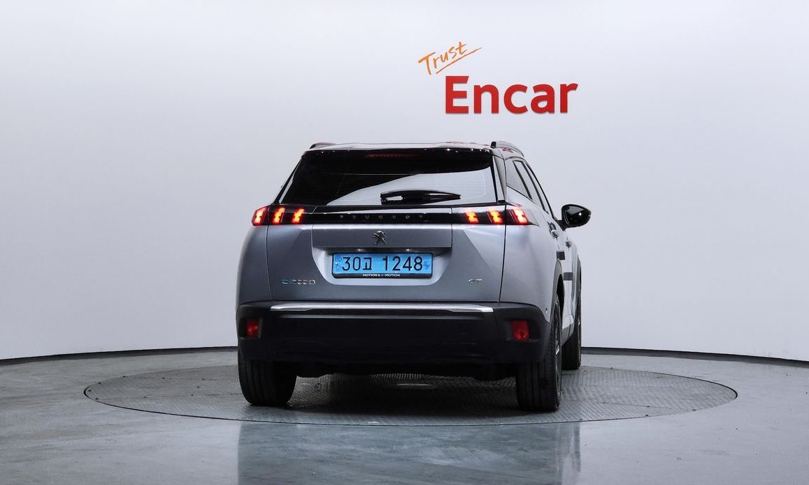 Peugeot 2008 2021