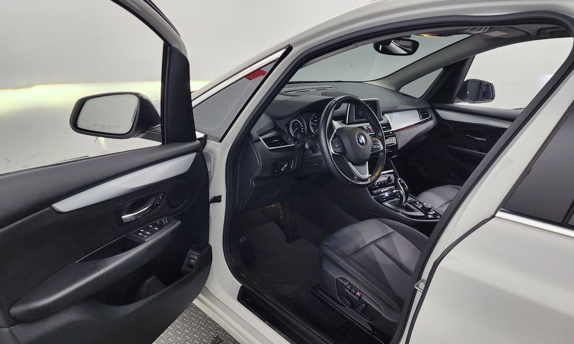 BMW 2-Series 2019