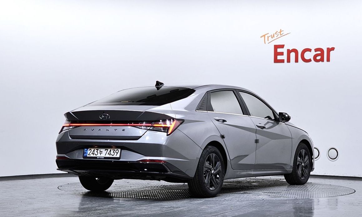 Hyundai AVANTE 2023