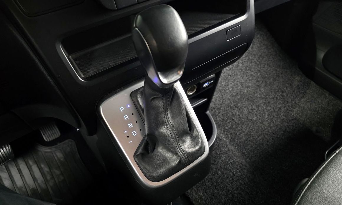 Hyundai Staria 2023