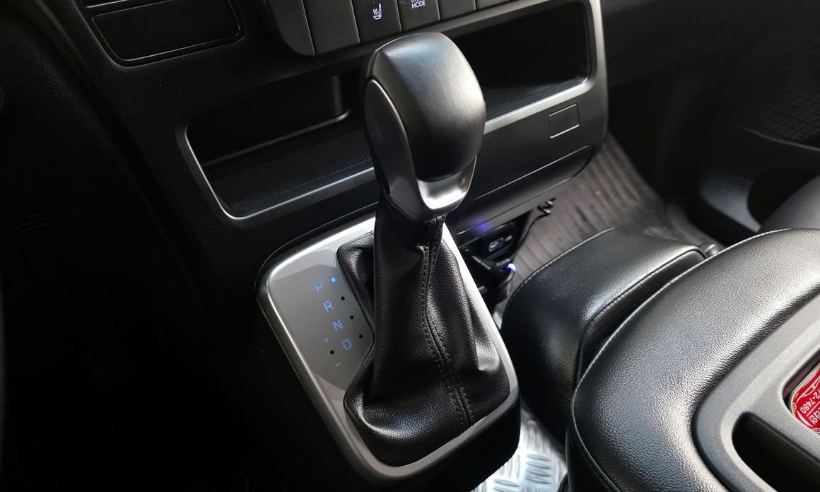 Hyundai Staria 2022