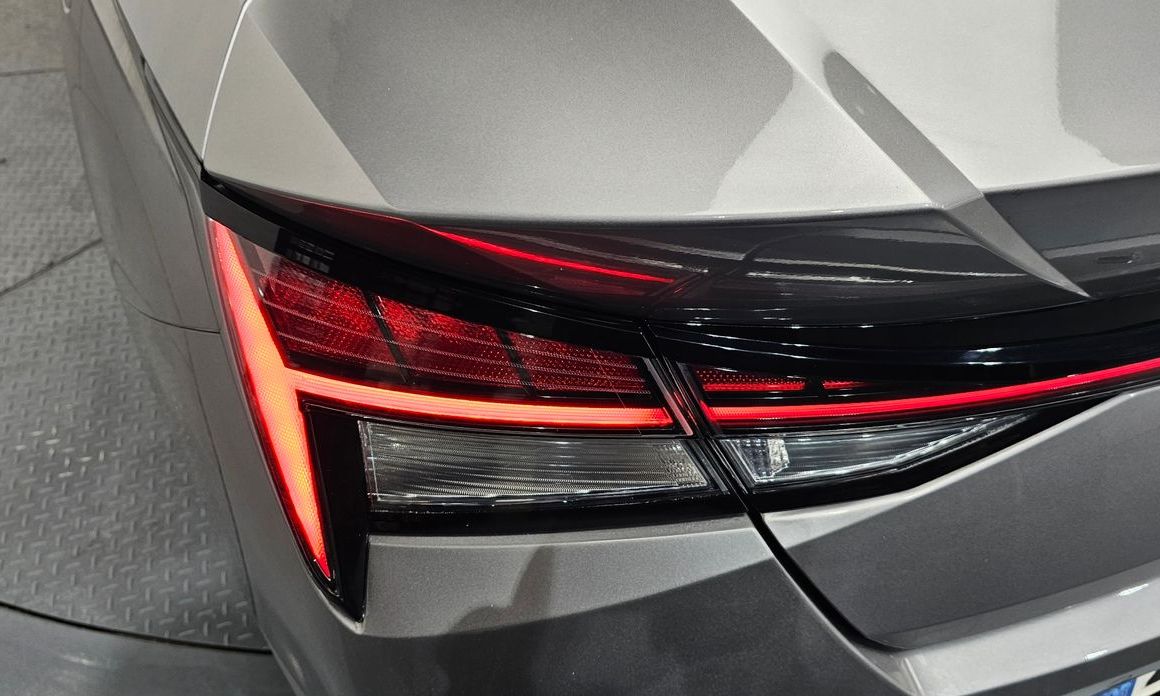 Hyundai AVANTE 2023