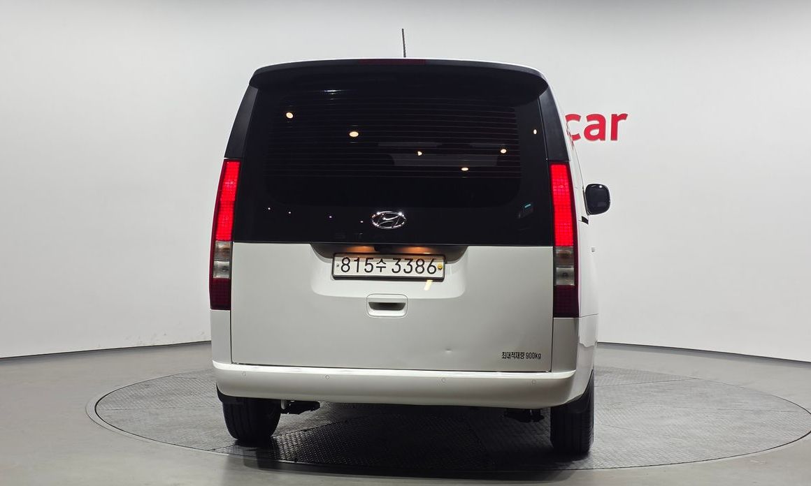 Hyundai Staria 2023