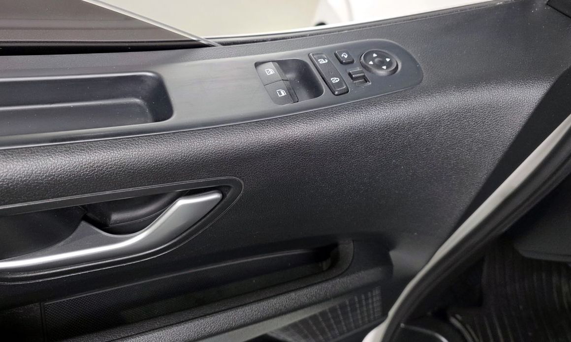 Hyundai Staria 2023