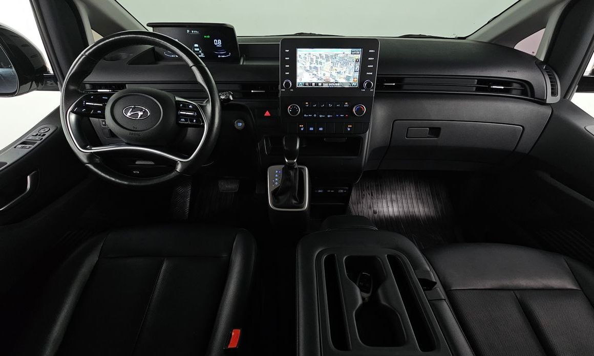 Hyundai Staria 2022