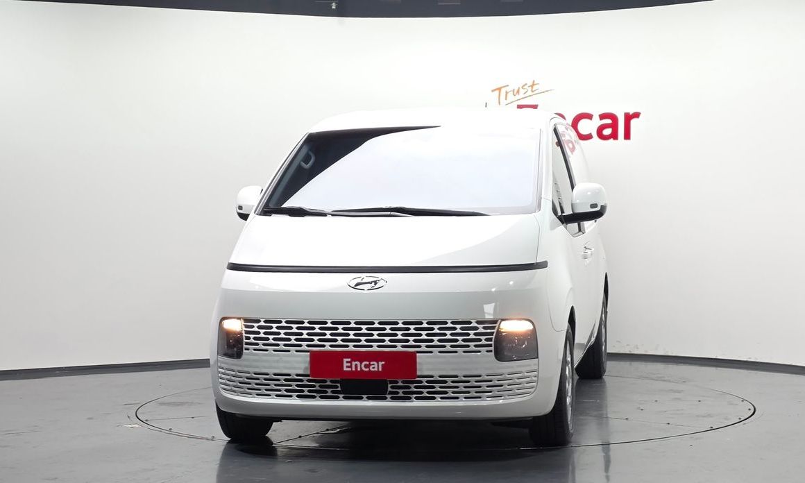 Hyundai Staria 2022