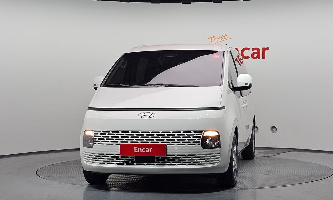 Hyundai Staria 2022