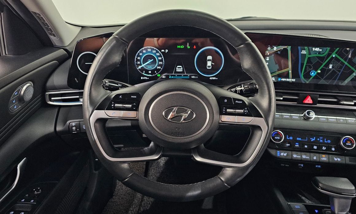 Hyundai AVANTE 2023