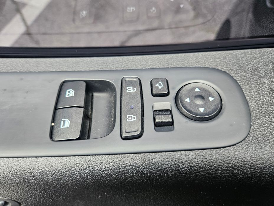 Hyundai Staria 2022