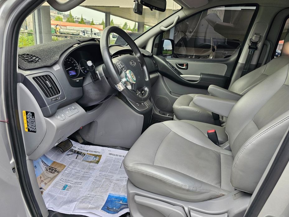 Hyundai Starex 2019