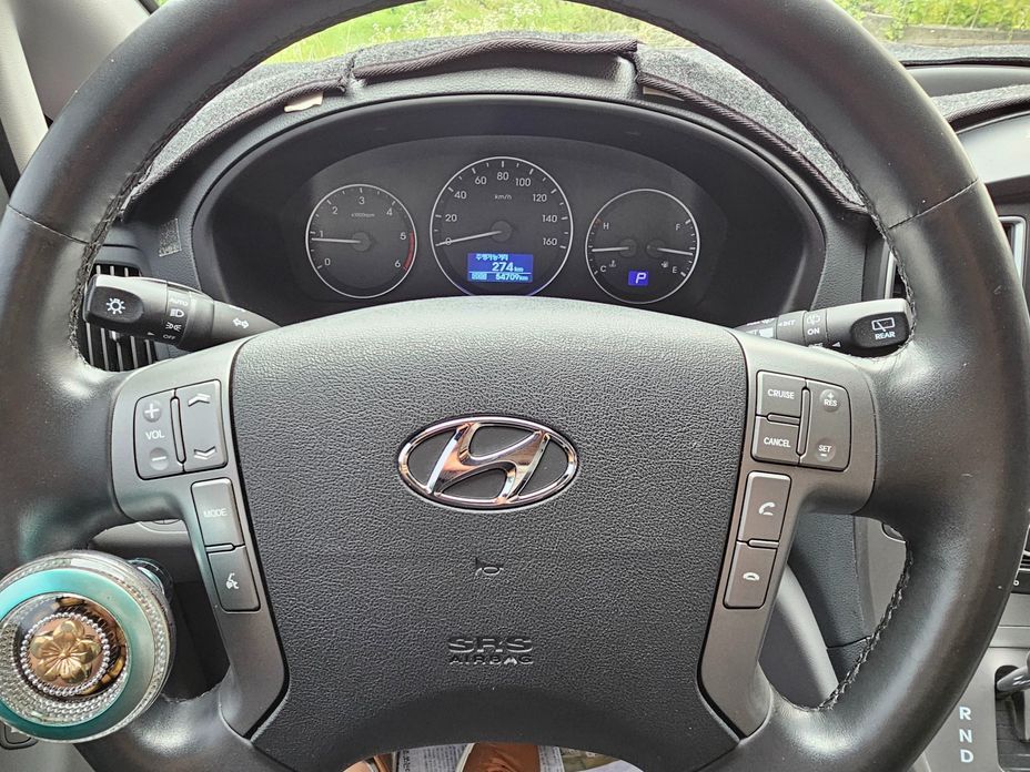 Hyundai Starex 2019
