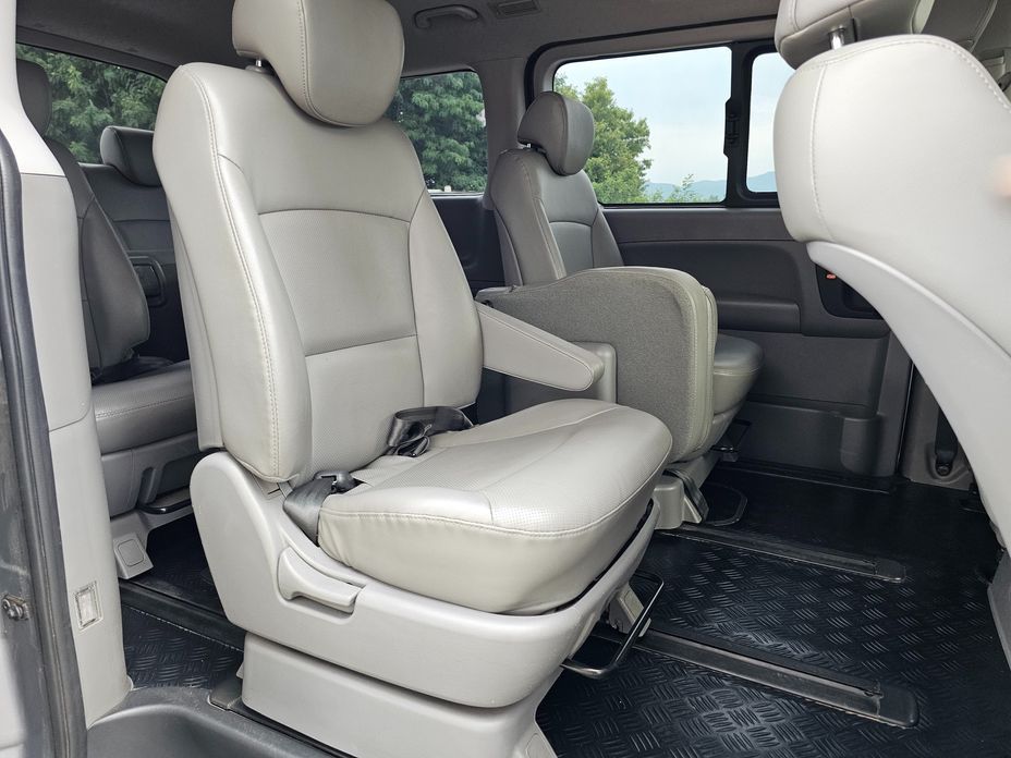 Hyundai Starex 2019