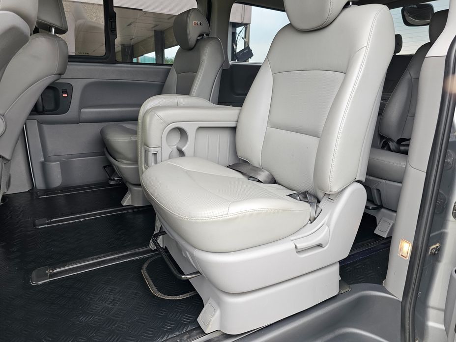 Hyundai Starex 2019