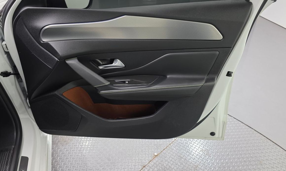 Peugeot 308 2023