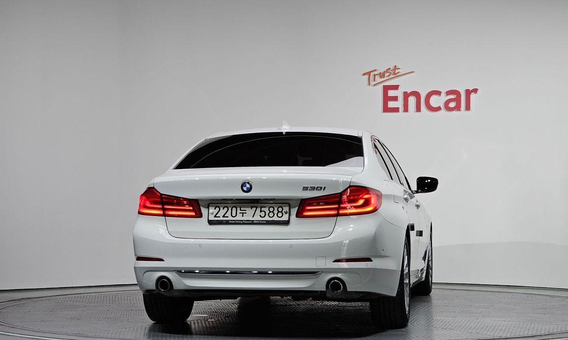 BMW 5-Series 2018
