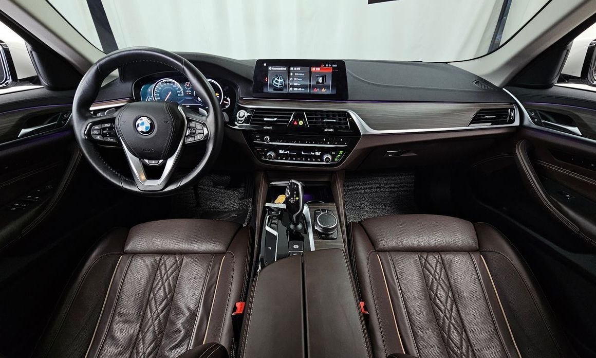 BMW 5-Series 2018