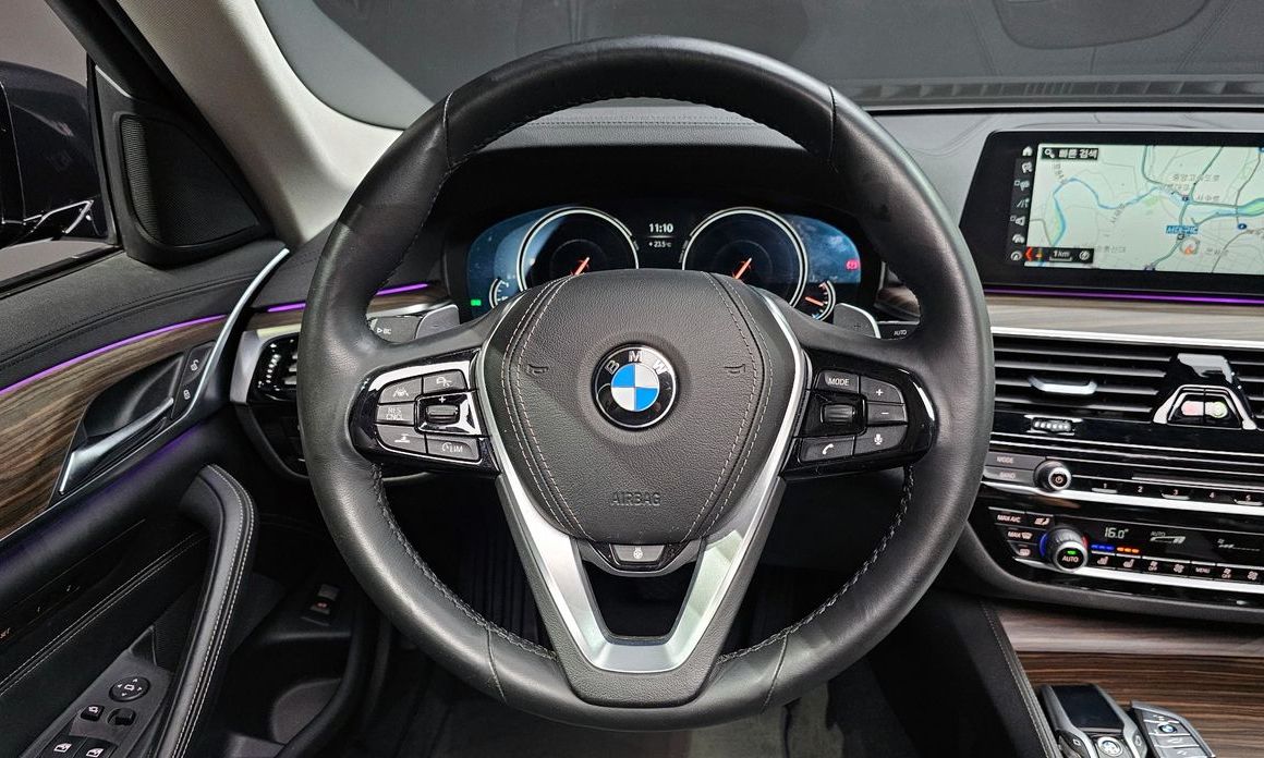 BMW 5-Series 2018