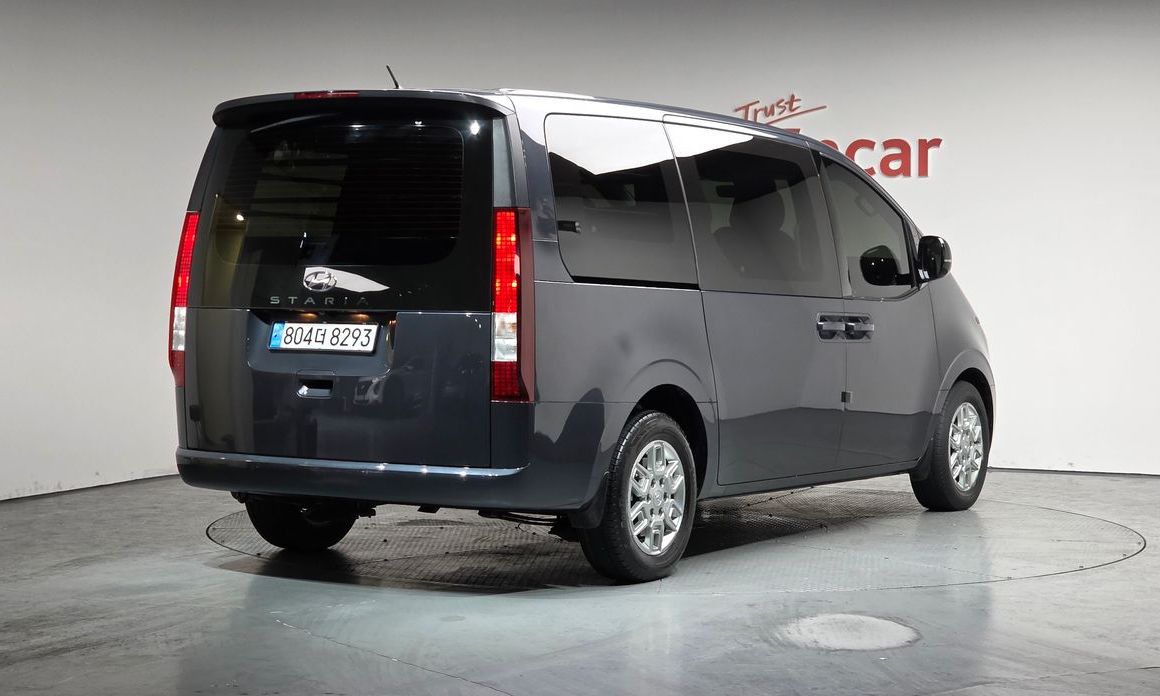 Hyundai Staria 2024