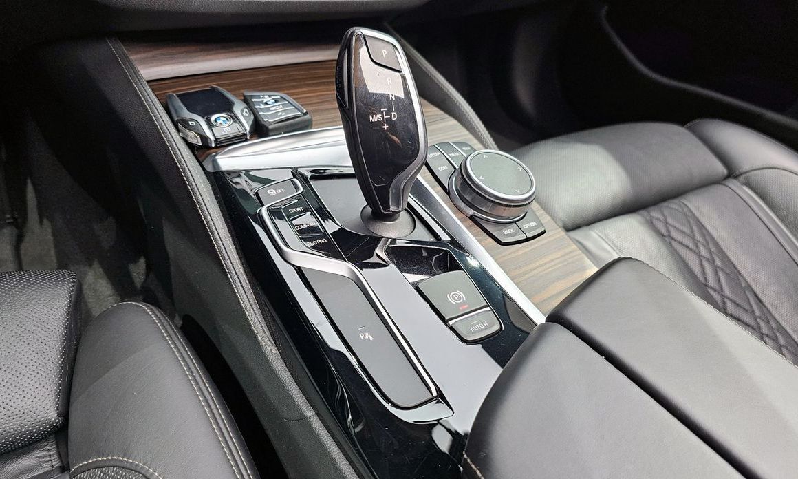 BMW 5-Series 2018