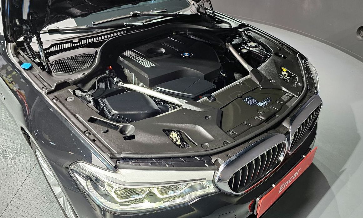 BMW 5-Series 2018