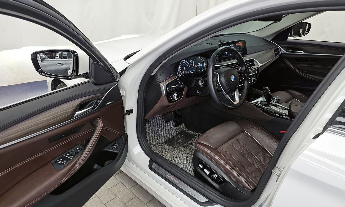 BMW 5-Series 2018