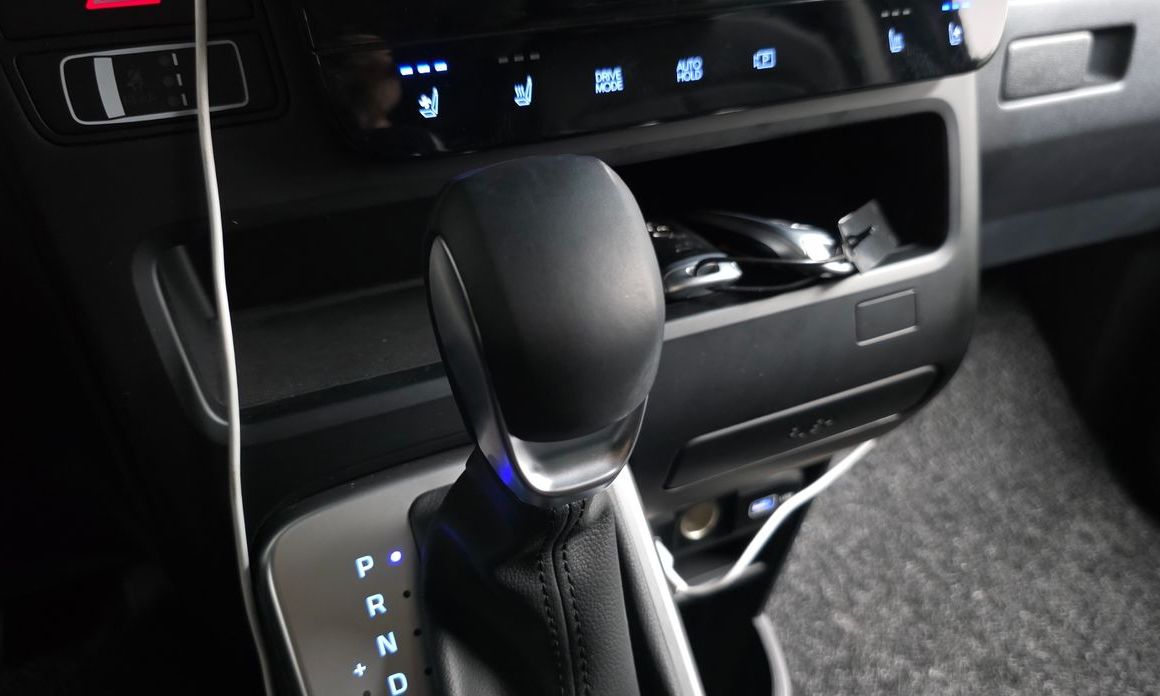 Hyundai Staria 2024