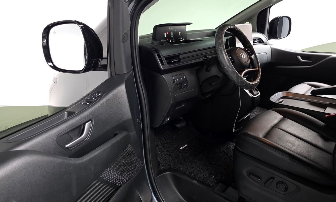 Hyundai Staria 2024