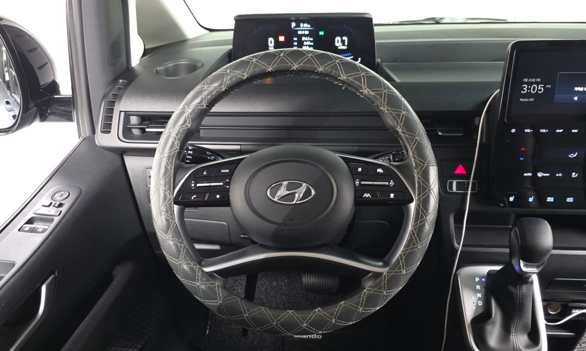 Hyundai Staria 2024