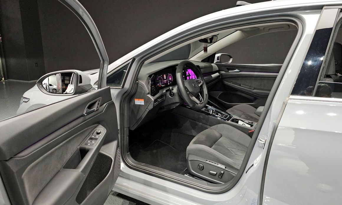 Volkswagen Golf 2024