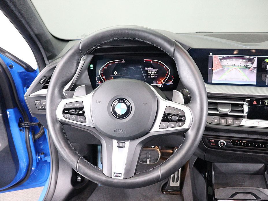 BMW 1-Series 2024