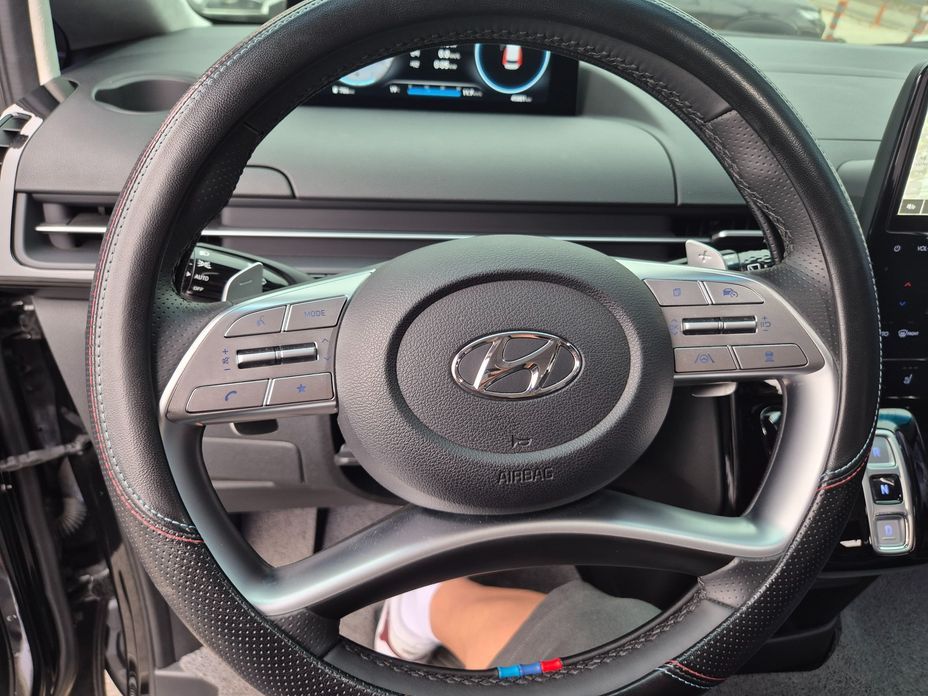 Hyundai Staria 2023