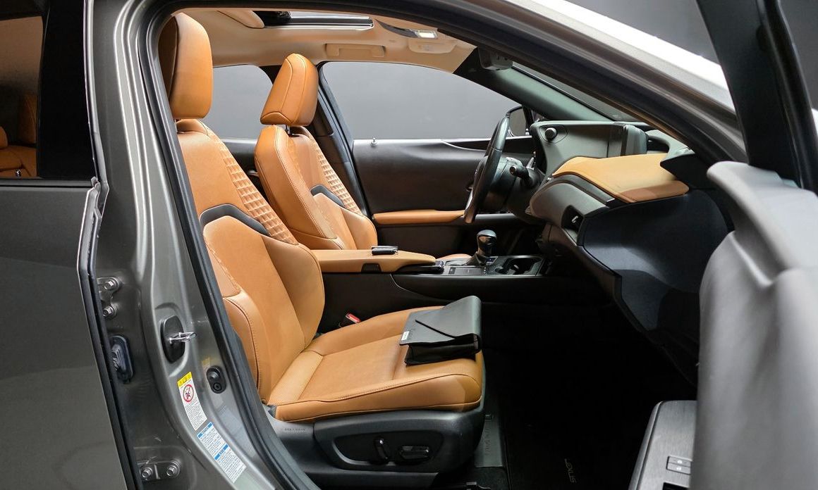 Lexus UX 2019
