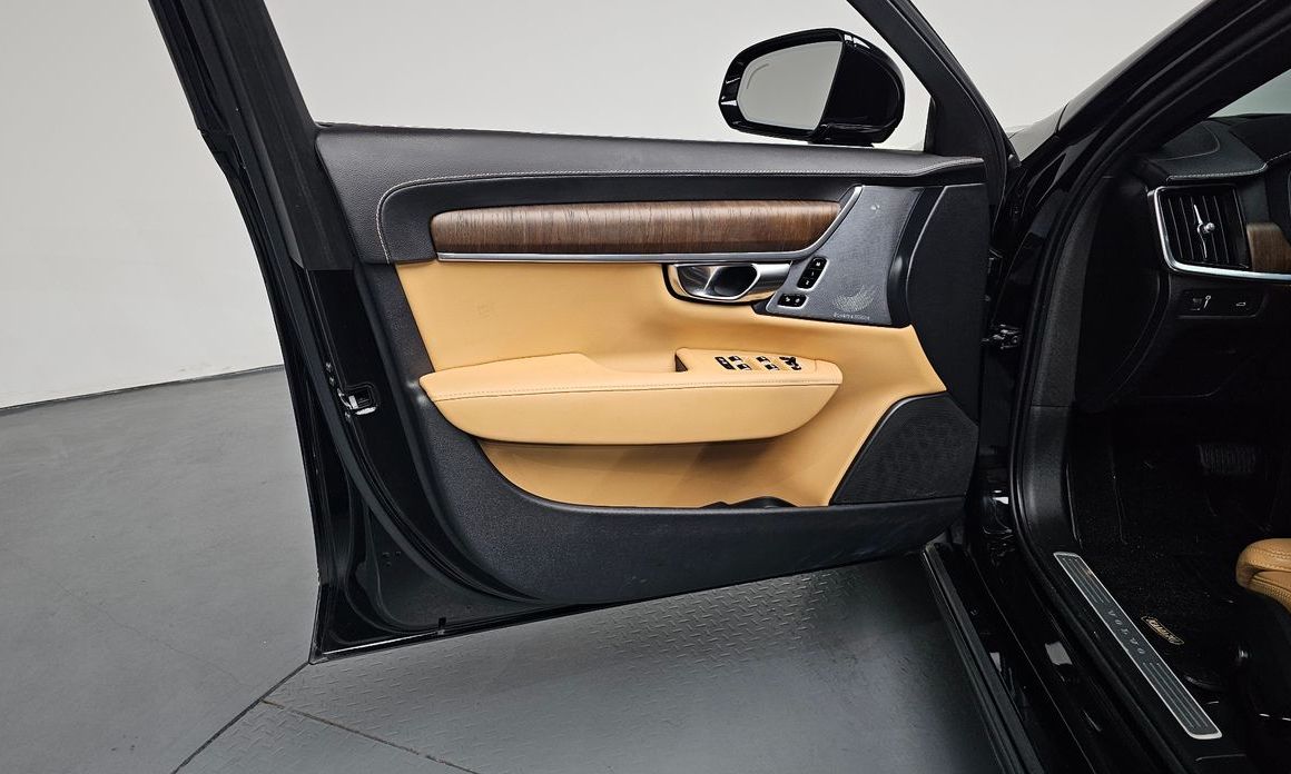 Volvo S90 2021