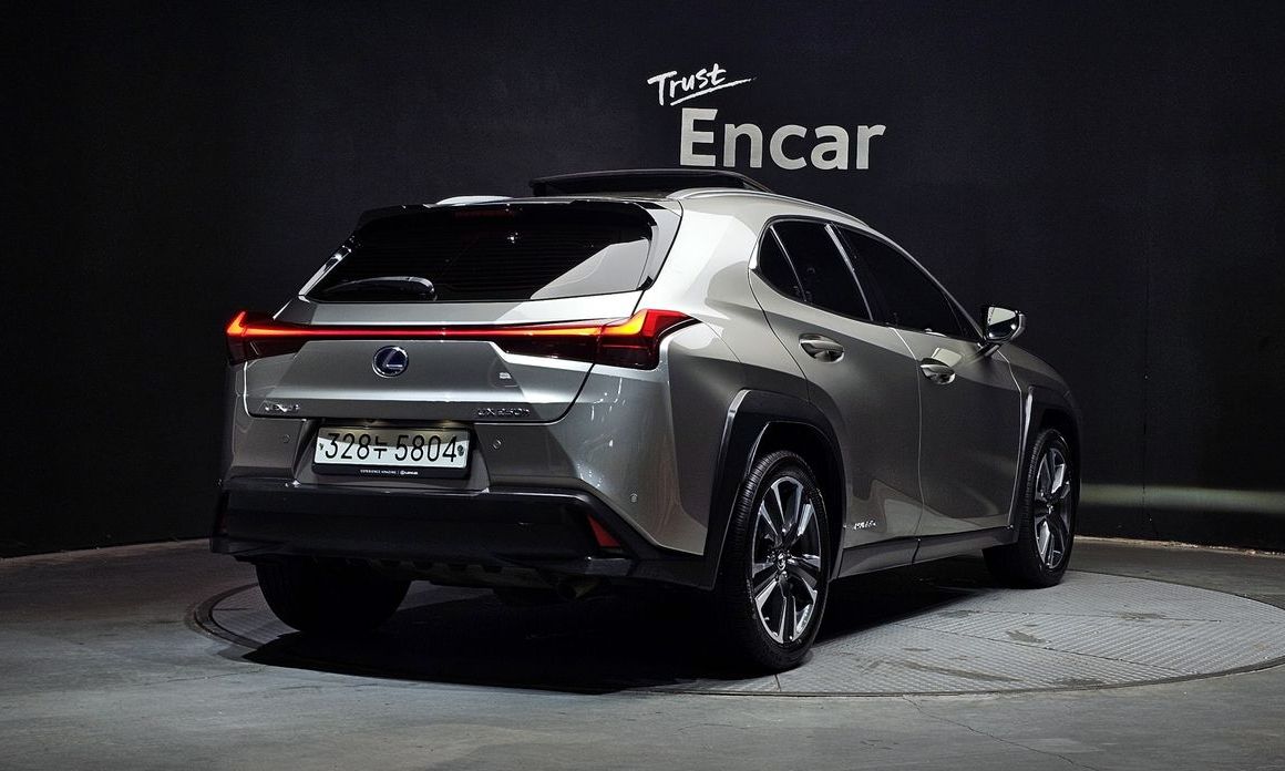 Lexus UX 2019