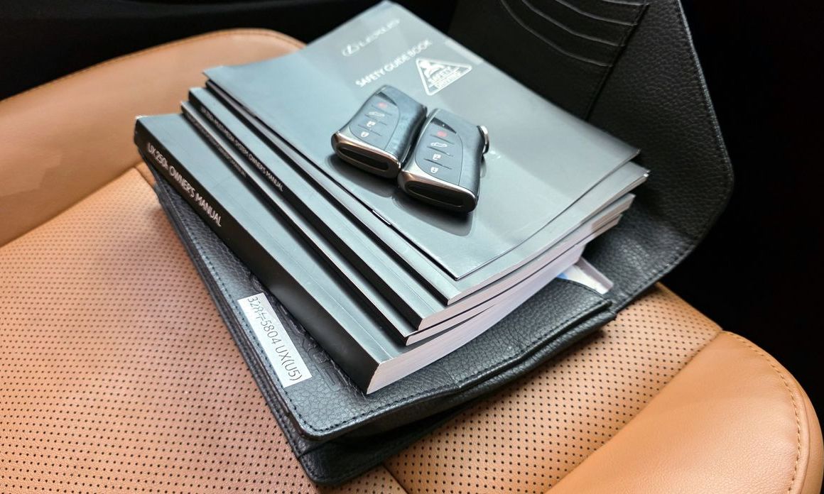 Lexus UX 2019